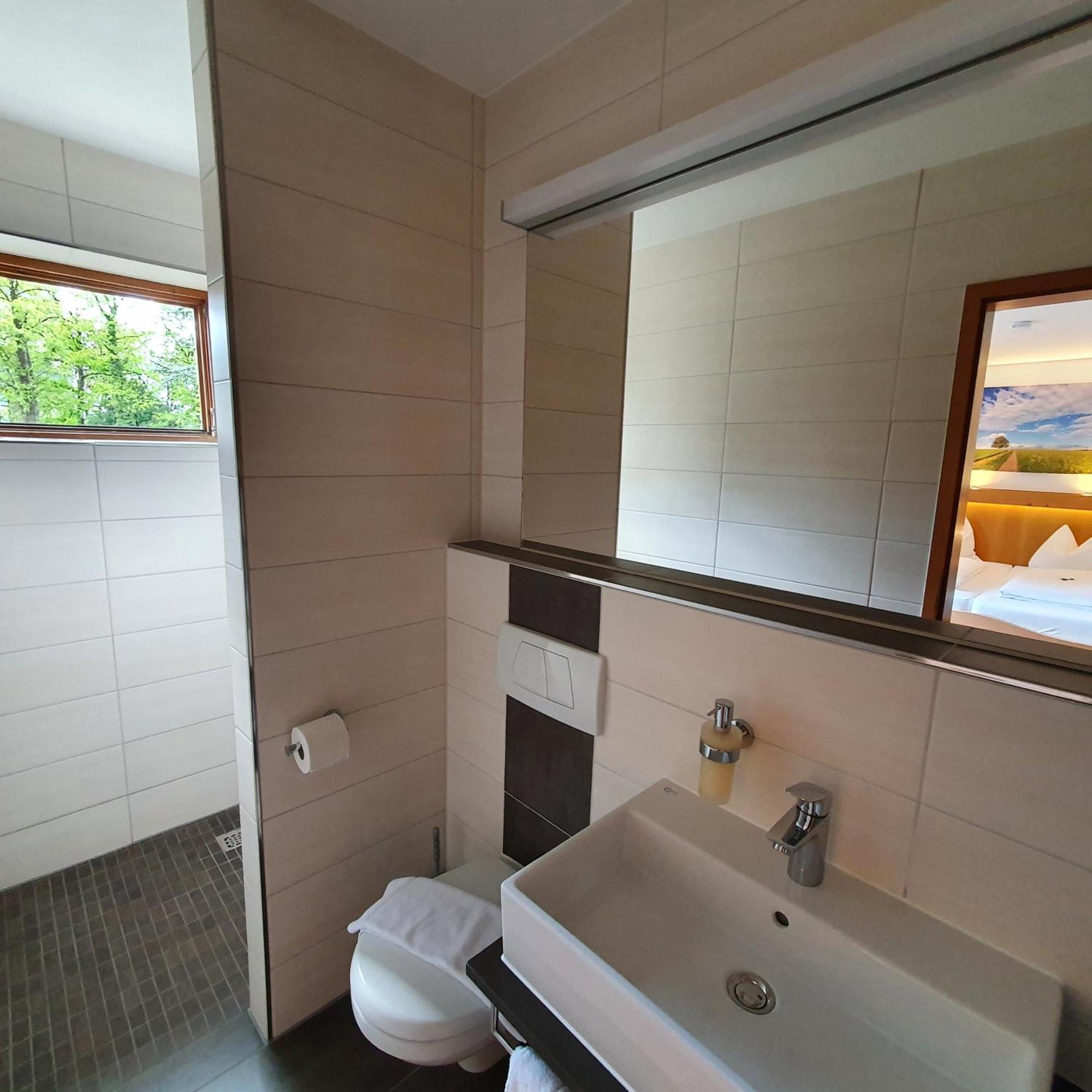 Hotel Oberwirt Wangen Wangen im Allgäu Szoba fotó
